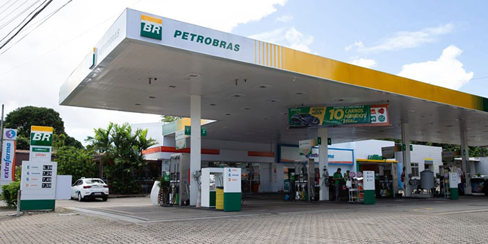 Petrobras anuncia nova redução no preço da gasolina